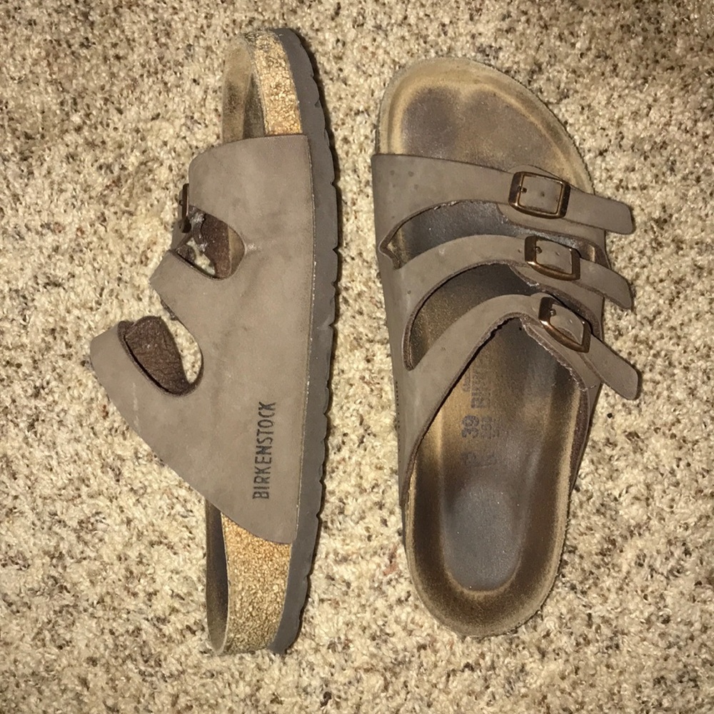 Three strap Birkenstock’s!!